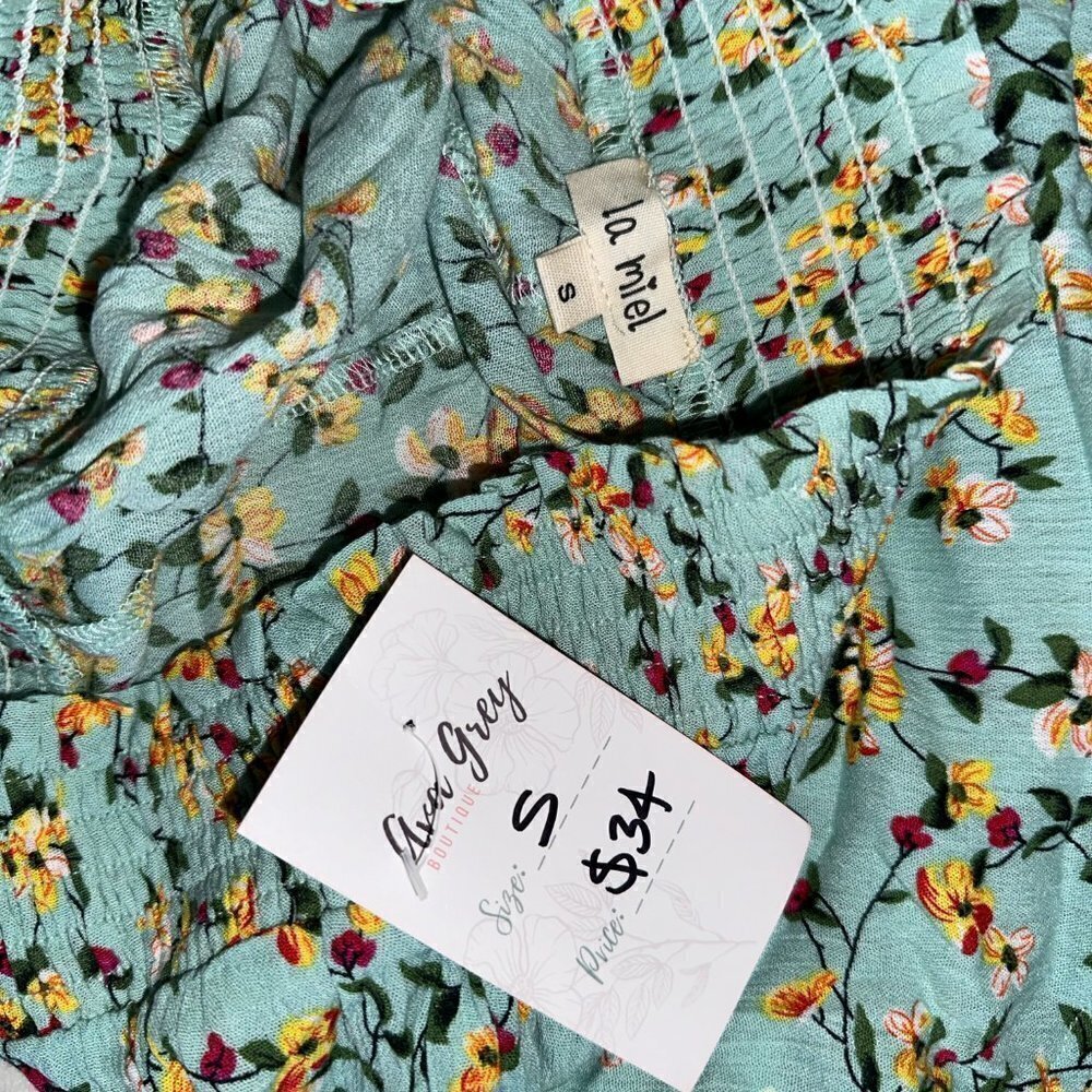 Mint Green Yellow Flowers Floral Ruffle Linen Shorts - Picture 5 of 11